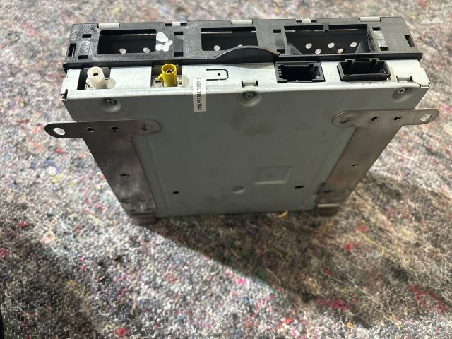 bontott AUDI Q7 Navigációs Fejegység