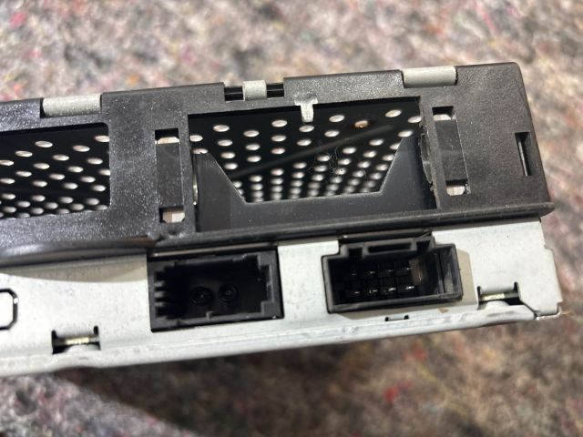 bontott AUDI Q7 Navigációs Fejegység