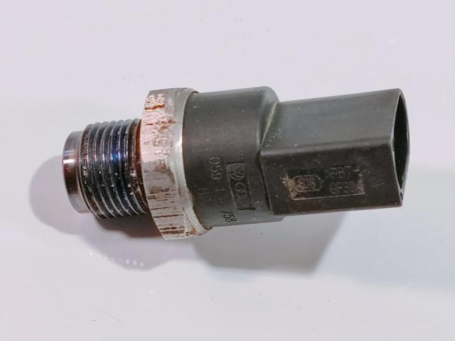 bontott AUDI Q7 Nyomástartó Szelep