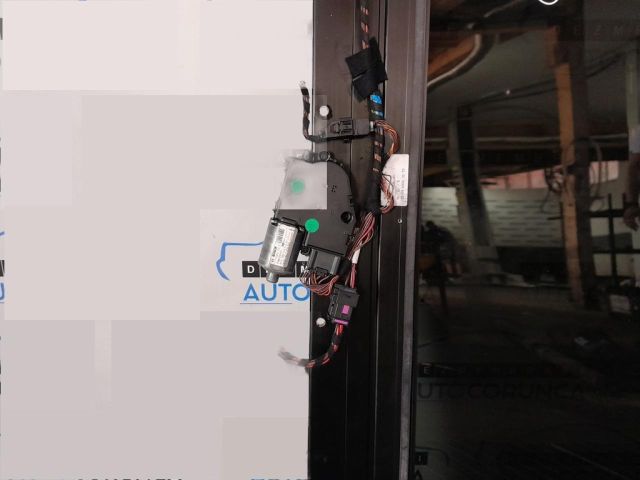 bontott AUDI Q7 Panoráma Tető