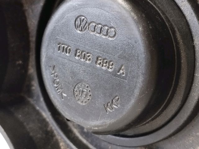 bontott AUDI Q7 Pótkerék Rögzítő