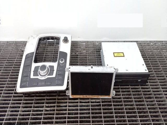 bontott AUDI Q7 Rádió / CD