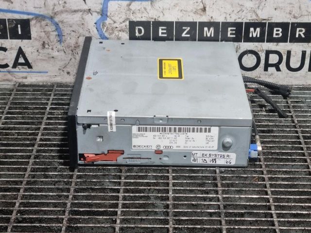 bontott AUDI Q7 Rádió / CD