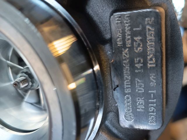 bontott AUDI Q7 Turbó