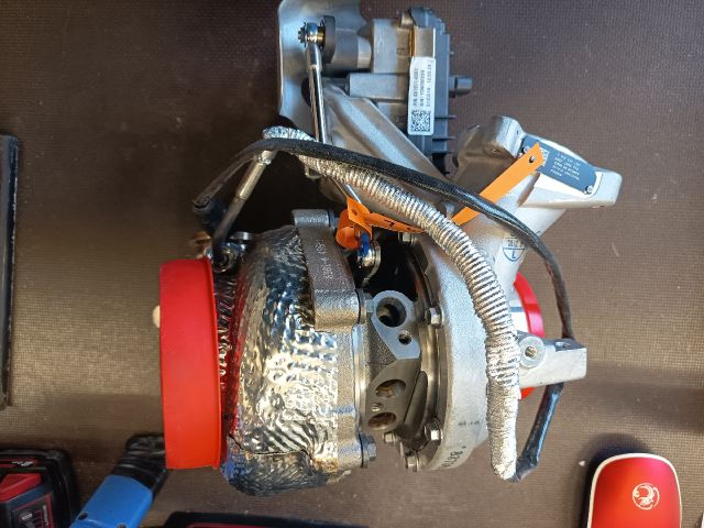 bontott AUDI Q7 Turbó