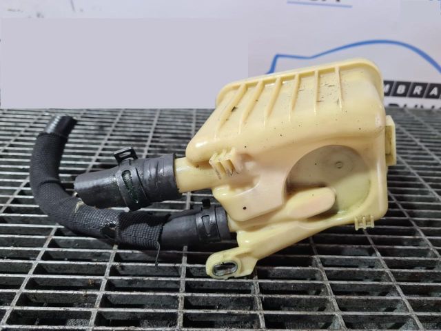 bontott AUDI Q7 Szervóolaj Tartály