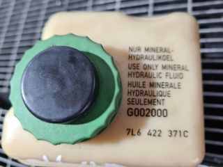 bontott AUDI Q7 Szervóolaj Tartály