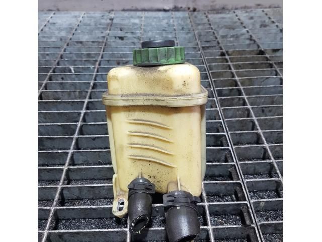 bontott AUDI Q7 Szervóolaj Tartály