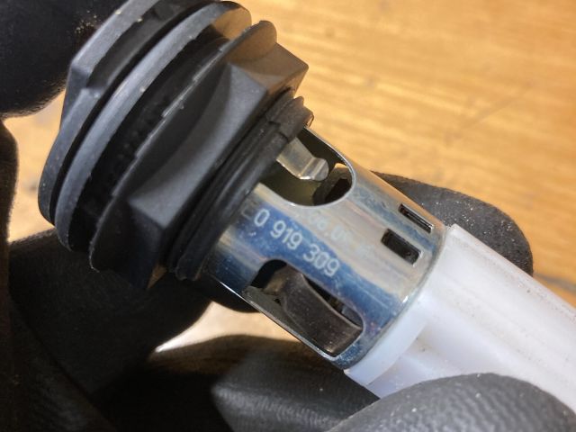 bontott AUDI Q7 Szivargyújtó Aljzat