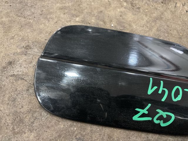 bontott AUDI Q7 Tankajtó