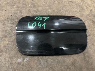 bontott AUDI Q7 Tankajtó