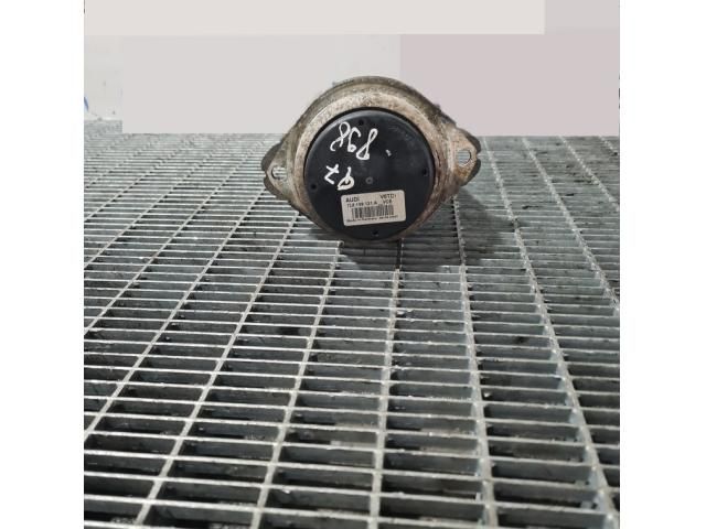 bontott AUDI Q7 Tartó Bak