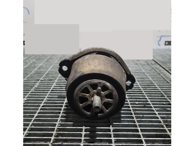 bontott AUDI Q7 Tartó Bak