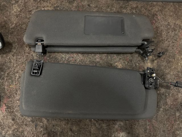 bontott AUDI Q7 Tetőkárpit