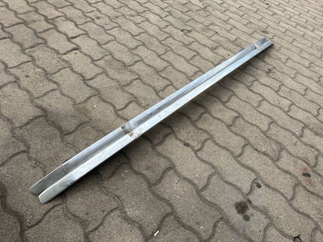 bontott AUDI Q7 Tetősín Pár