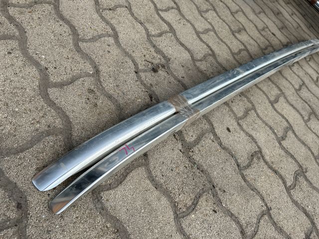 bontott AUDI Q7 Tetősín Pár