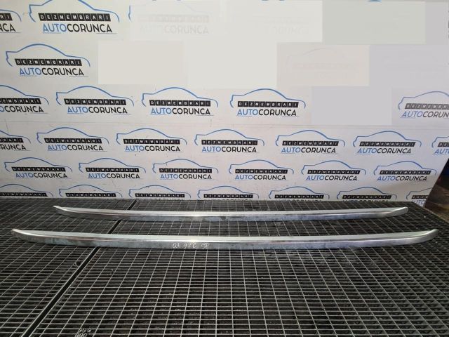 bontott AUDI Q7 Tetősín Pár