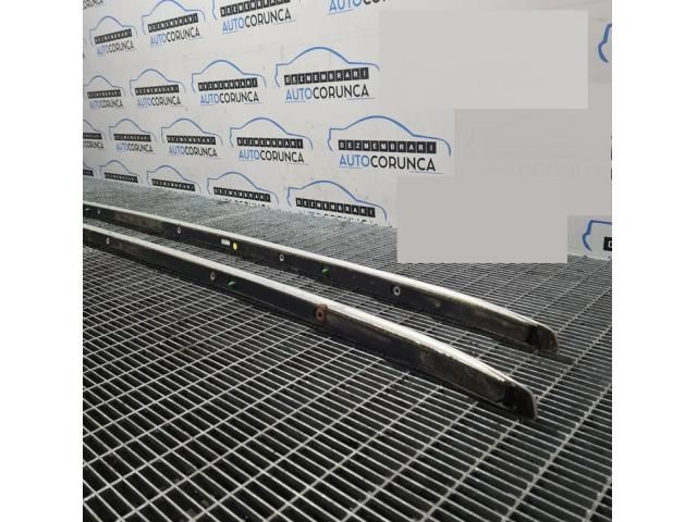 bontott AUDI Q7 Tetősín Pár