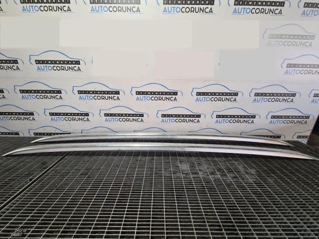 bontott AUDI Q7 Tetősín Pár