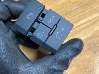 bontott AUDI Q7 Tolatóradar Kapcsoló