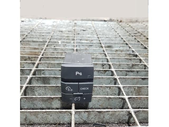 bontott AUDI Q7 Tolatóradar Kapcsoló