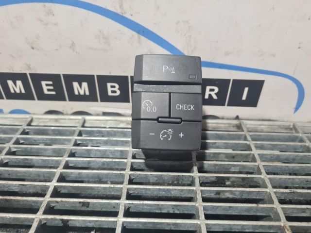 bontott AUDI Q7 Tolatóradar Kapcsoló