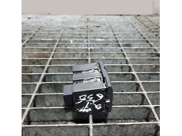 bontott AUDI Q7 Tolatóradar Kapcsoló