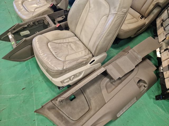 bontott AUDI Q7 Ülés Szett