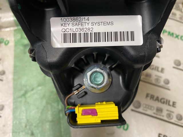 bontott AUDI Q7 Utasoldali Légzsák