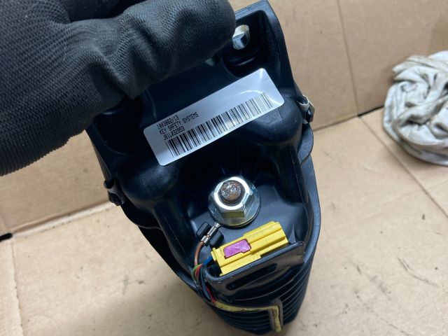 bontott AUDI Q7 Utasoldali Légzsák