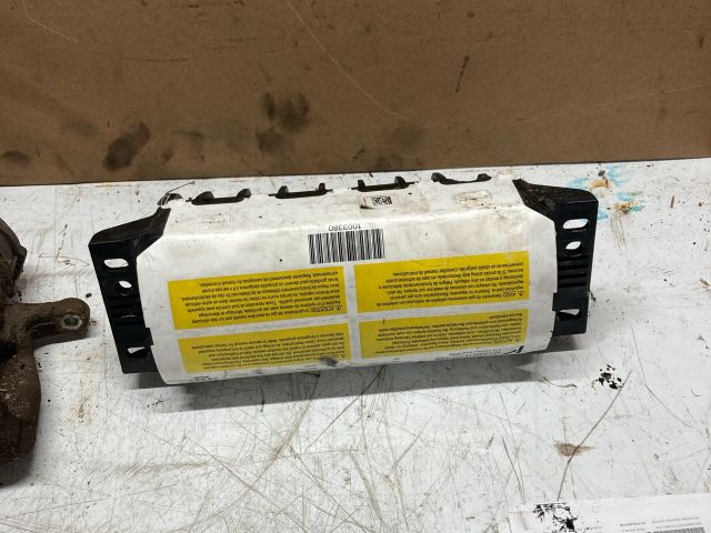 bontott AUDI Q7 Utasoldali Légzsák