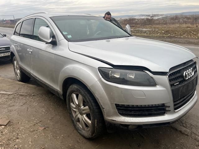 bontott AUDI Q7 Üzemanyagcső