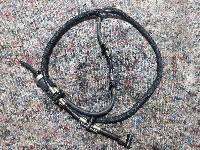 bontott AUDI Q7 Üzemanyagcső