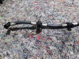 bontott AUDI Q7 Üzemanyagcső