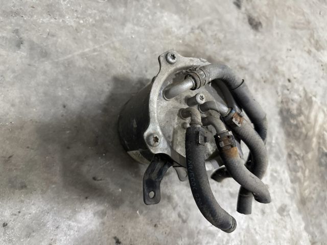 bontott AUDI Q7 Üzemanyagszűrő Ház