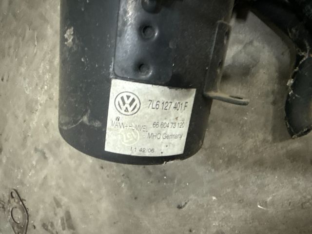 bontott AUDI Q7 Üzemanyagszűrő Ház