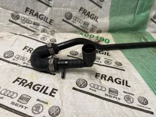 bontott AUDI Q7 Vákuumcső