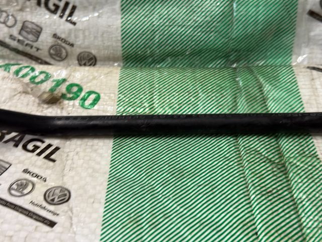 bontott AUDI Q7 Vákuumcső