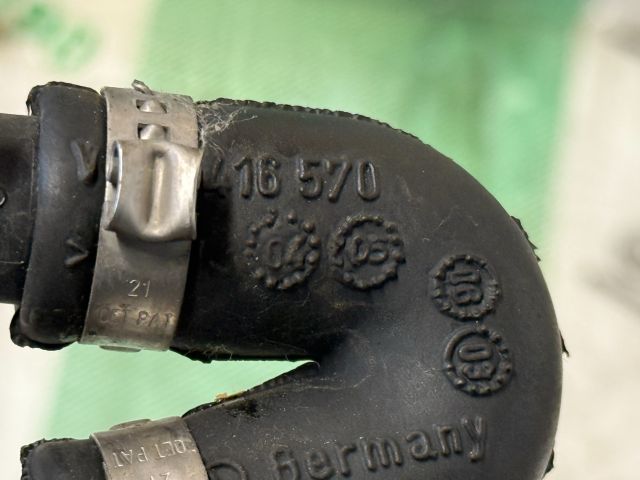 bontott AUDI Q7 Vákuumcső