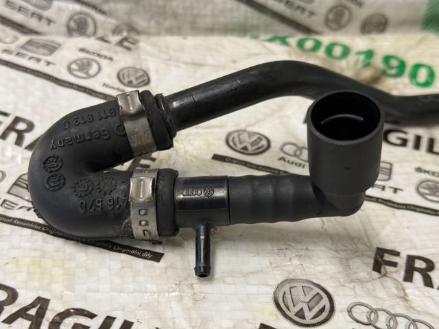 bontott AUDI Q7 Vákuumcső