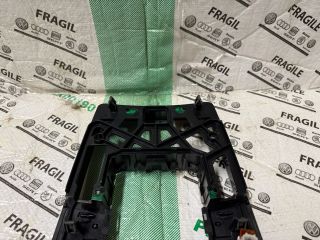 bontott AUDI Q7 Váltókar Keret