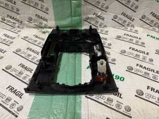 bontott AUDI Q7 Váltókar Keret