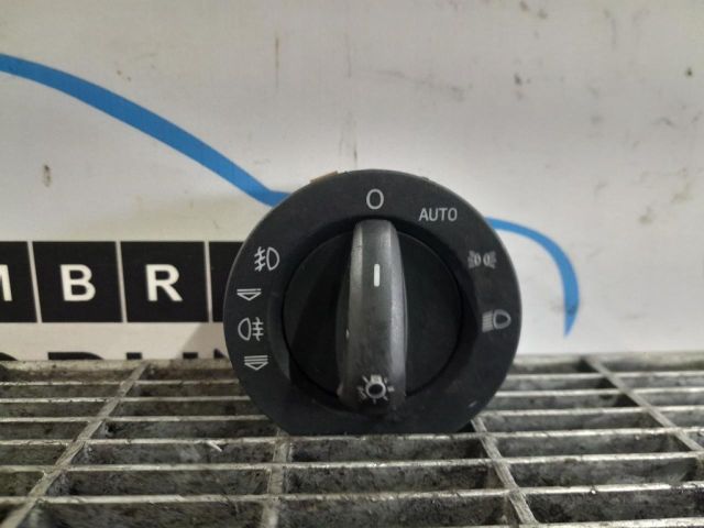 bontott AUDI Q7 Világítás Kapcsoló