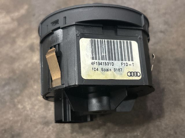 bontott AUDI Q7 Világítás Kapcsoló