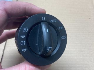 bontott AUDI Q7 Világítás Kapcsoló