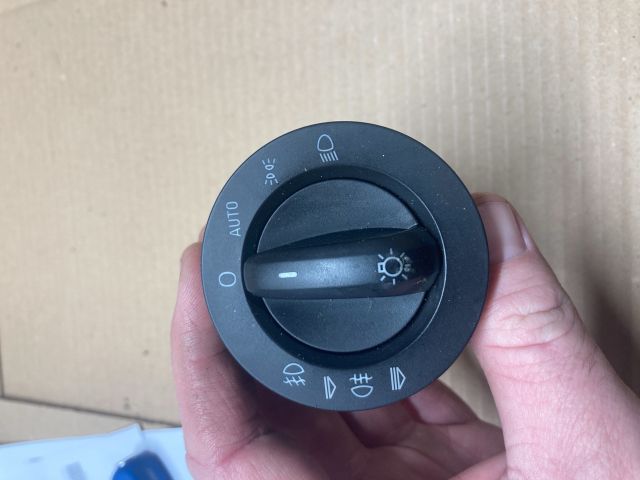 bontott AUDI Q7 Világítás Kapcsoló