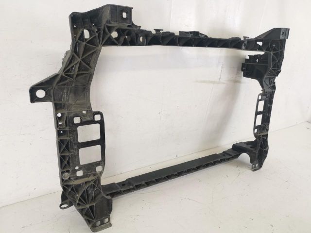 bontott AUDI Q7 Vízhűtő Radiátor Tartó