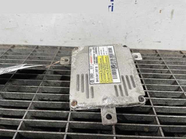 bontott AUDI Q7 Xenon Trafó