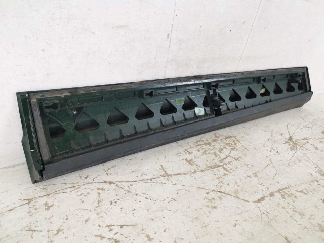 bontott AUDI Q8 Bal első Ajtó Díszléc