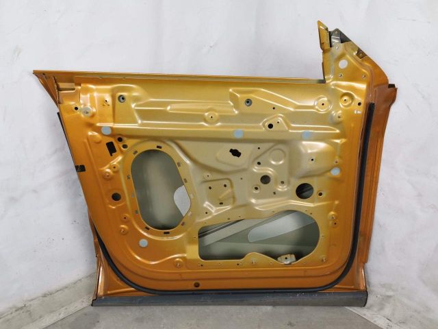 bontott AUDI Q8 Bal első Ajtó (Üres lemez)